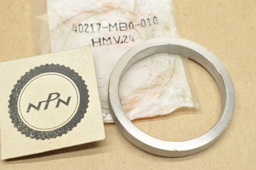 NOS Honda CB650 SC CB700 SC Nighthawk VF1100 VF700 Magna VF750 V45 Sabre Oil Seal Guide 40217-MB0-010