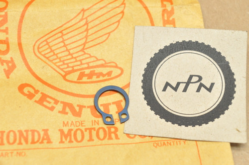 NOS Honda CA160 CA95 CB175 CB450 CB92 CL125 CL450 SL175 Circlip 12mm 90603-200-000