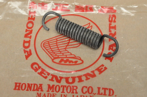 NOS Honda CB160 CL160 Brake Shoe Pad Spring 45133-216-000