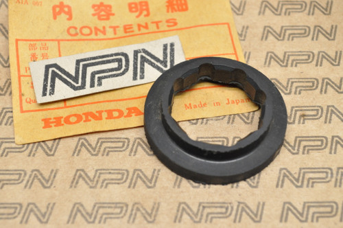 NOS Honda CB350 CB450 CL350 CL450 Front Fork Upper Cover Rubber 51601-292-010