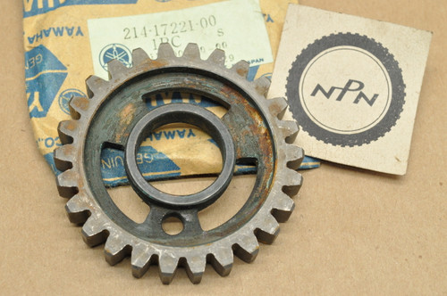 NOS Yamaha 1968-70 DT1 MX Second 2nd Wheel Gear 26T 214-17221-00