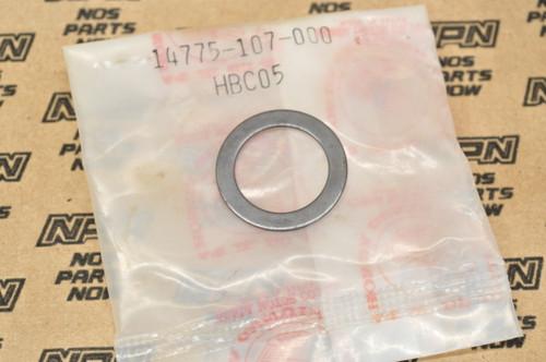 NOS Honda ATC200 CB350 CB450 CB500 XR100 XR200 Valve Spring Washer 14775-107-000