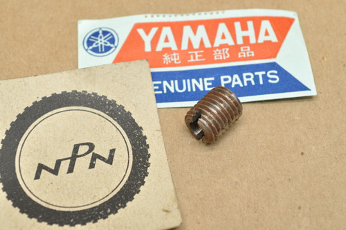 NOS Yamaha TX650 TZ750 XS1 XS2 XS650 Oil Pump Adjusting Screw 256-13493-00