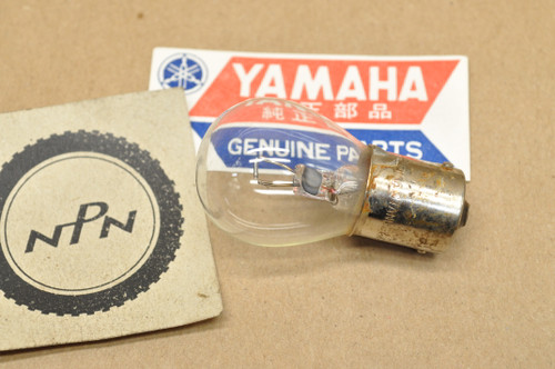NOS Yamaha R3 RD350 RZ350 SR250 TX750 XJ600 XS1 XS1100 XV1100 YX600 Bulb 12V 256-83311-70