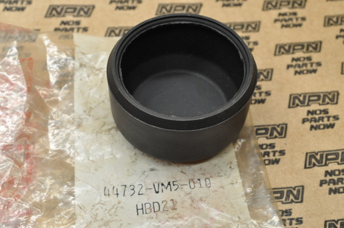 NOS Honda 1984 TRX200 1985 TRX250 1986 TRX350 Wheel Hub Center Cap 44732-VM5-010