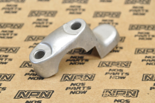 NOS Honda S65 Upper Handlebar Holder Top Clamp 53131-035-000