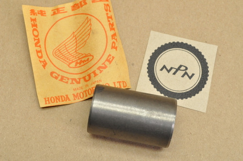 NOS Honda CB350 CB450 CB500 CB550 CB750 CL450 Swing Arm Pivot Bush 52108-300-300
