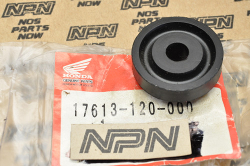 NOS Honda 1978-85 ATC70 K3-99 Z50 R 86 Z50RD Fuel Gas Tank Rubber 17613-120-000