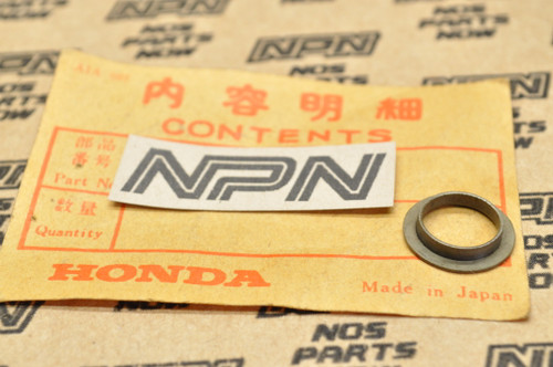 NOS Honda CL125 A SS125 A Valve Inner Spring Seat 14776-230-010