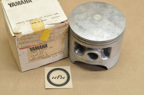NOS Yamaha 1976 IT400 C YZ400 C .75 Oversize Piston 2K8-11637-00