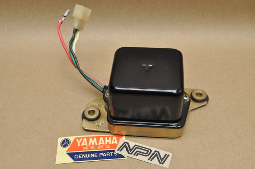 NOS Yamaha 1967 YDS5 YM2 C Big Bear Voltage Regulator 170-81910-20