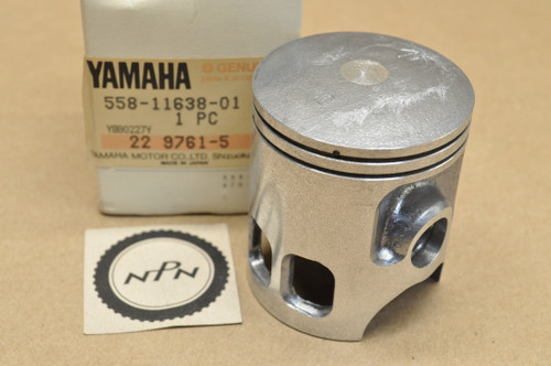 NOS Yamaha 1976-80 DT100 1979-81 MX100 1.00 Oversize Piston 53.00 mm 558-11638-01