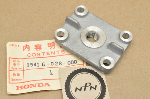 NOS Honda S90 Sport 90 Oil Strainer Cover 15416-028-000