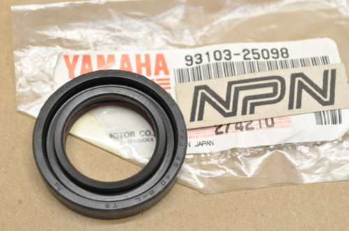 NOS Yamaha BW80 Big Wheel PW80 Y-Zinger Crank Shaft Oil Seal