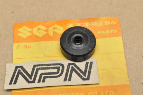 NOS Suzuki T125 TC125 TS125 TS185 Clutch Push Rod Oil Seal 6x19x7