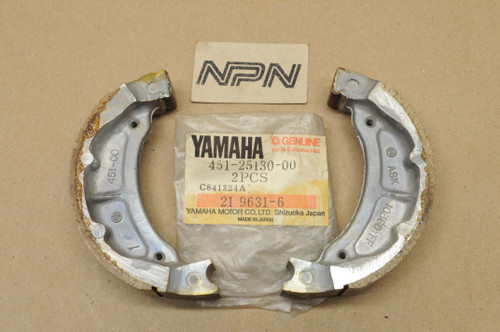 EBC Rear Brake Shoes & Springs Set For Yamaha – Water Grooved #451-W2535-00-00