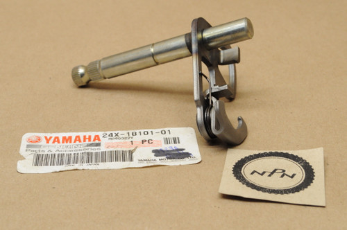 NOS Yamaha 1980-86 IT200 YZ100 YZ125 Shift Shaft Assembly