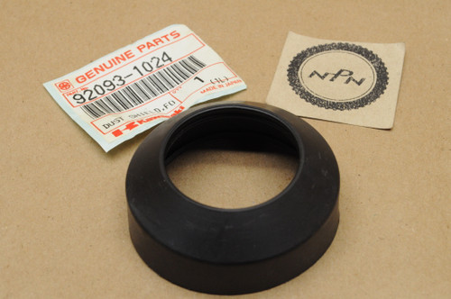 NOS Kawasaki 1979-80 KZ1000 Front Fork Rubber Dust Shield 92093