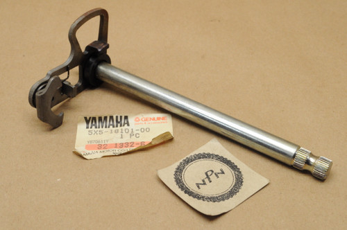 NOS Yamaha 1982 YZ490 COMPETITION Shift Shaft Assembly 5X5-18101