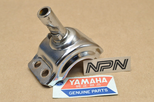 NOS Yamaha 1982 XJ750 Turn Signal Mount Front Fork Outer Cover 15R
