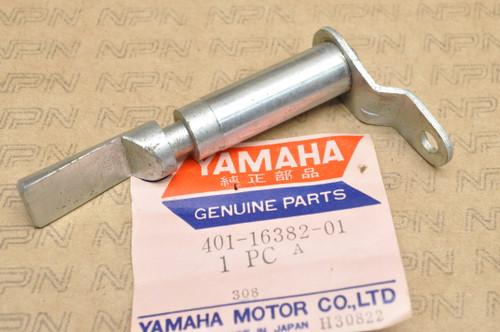 NOS Yamaha DT100 DT175 MX100 MX125 YZ125 Clutch Push Lever Axle