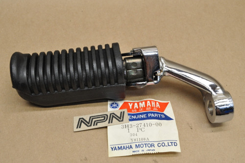 NOS Yamaha 1979 XS1100 Left Front Foot Rest Step Peg Assembly 3H3