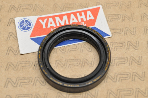 NOS Yamaha PW80 YFS200 YZ80 Crank Shaft Oil Seal 32x44x8 93103-32099 ...