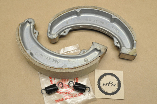 EBC Brakes Rear Brake Shoes EBC315 - Fits Honda CB350 CL350 SL350 CB360 CL360 TRX250 TRX300 ATC250