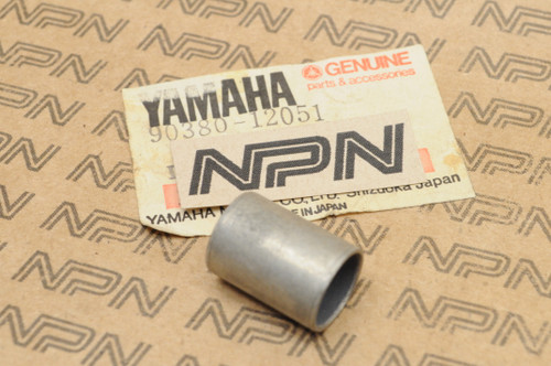 NOS Yamaha BW350 XV750 TZ250 RT180 TW200 Rear Shock Bushing 90380