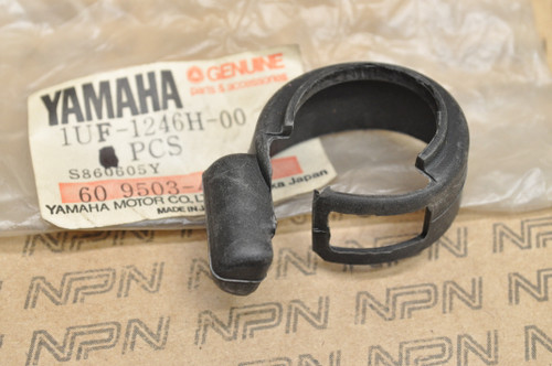 NOS Yamaha 1986-87 FZX700 Fazer Hose Clamp Rubber Cover 1UF-1246H