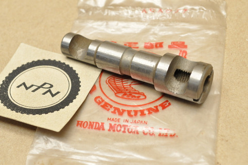 NOS Honda CA72 CA77 CB72 CB77 CL72 CL77 Intake Valve Rocker Arm