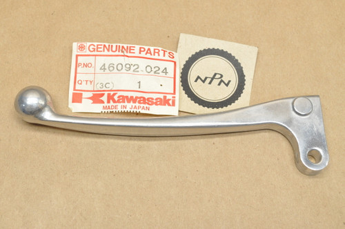 るる25500 Nikon Z 30 4K Mirrorless Camera with NIKKOR Z DX 16 50mm f/3.5 6.3