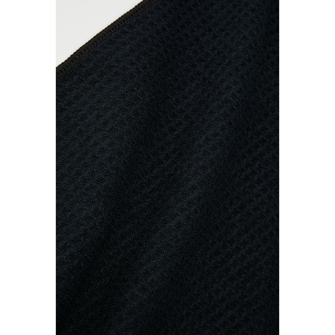 Black (BK)
