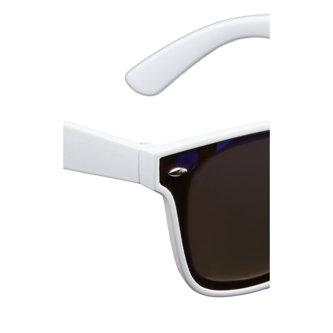 White (WH)