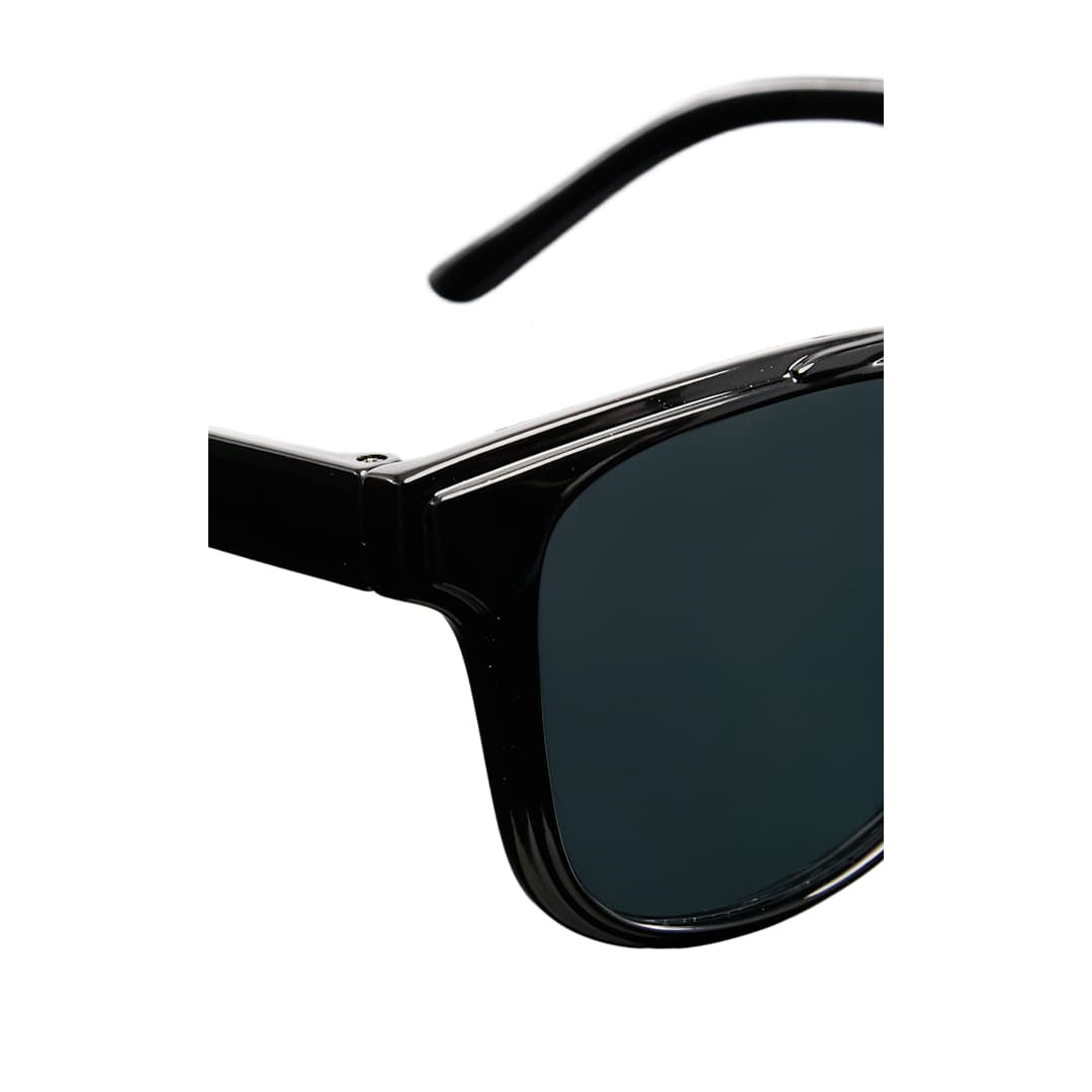Black (BK)