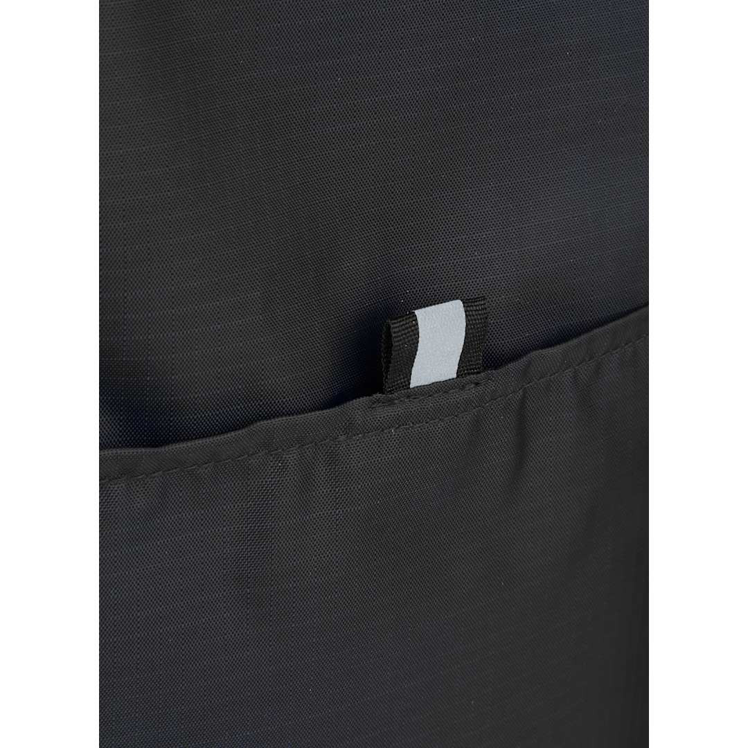 Black (BK)
