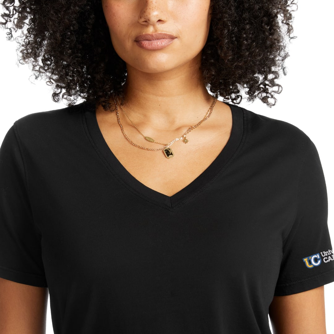 Black (995)