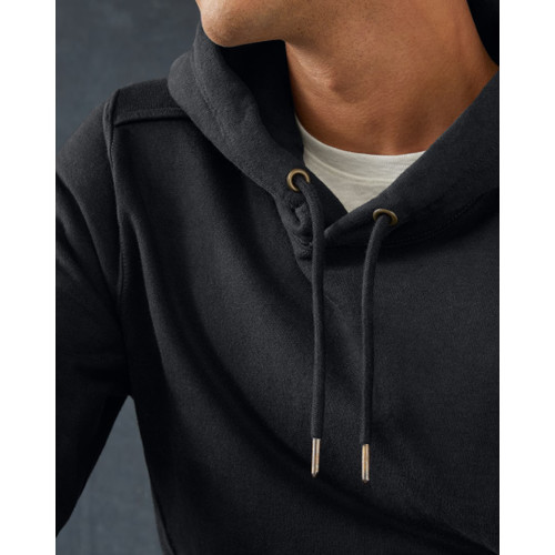 Black (995)