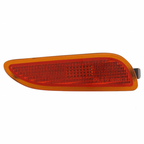 For Mercedes-Benz CLK63 AMG / CLK350 / CLK500 / CLK55 AMG / CLK550 Side Marker Light 2003 04 05 06 07 08 2009 Passenger Side For MB2555106 | 209 820 02 21