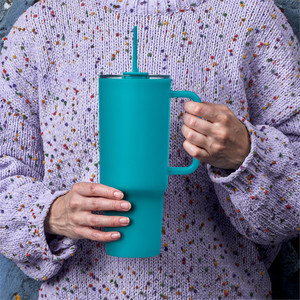 BPA free double wall tumbler with handle BPA free double wall tumbler with handle