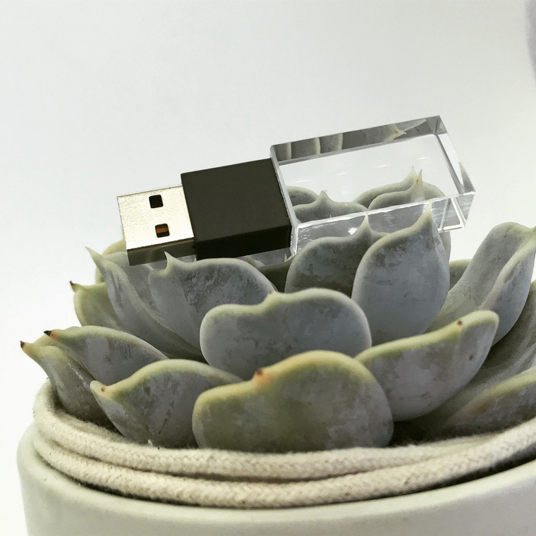 black crystal usb flash drive