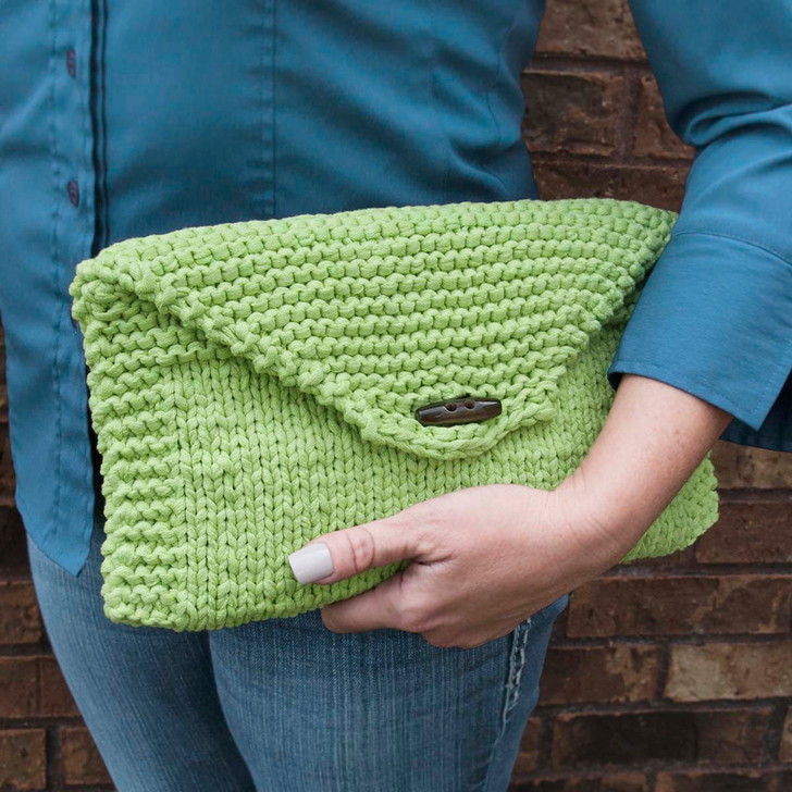 Promenade Clutch Knit Pattern Free Download