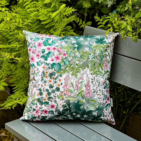 Water Resistant Garden Outdoor Cushion - Cottage Garden White Traditional Floral Design