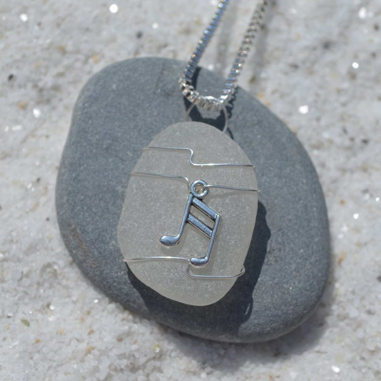 Singer Necklace