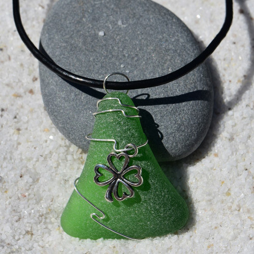 Irish Clover Necklace