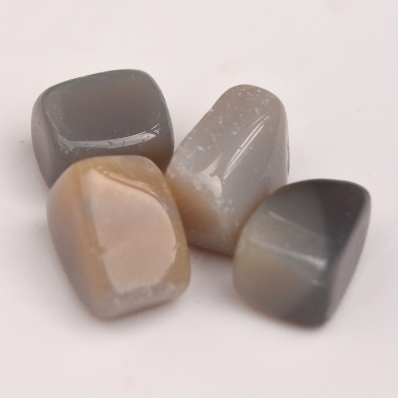 Gray Agate Meaning