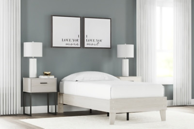 Ashley Socalle Light Natural Twin Platform Bed