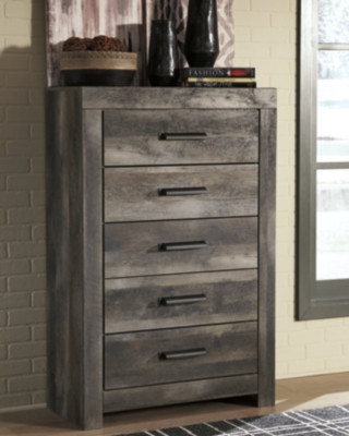 Ashley Wynnlow Gray Chest of Drawers