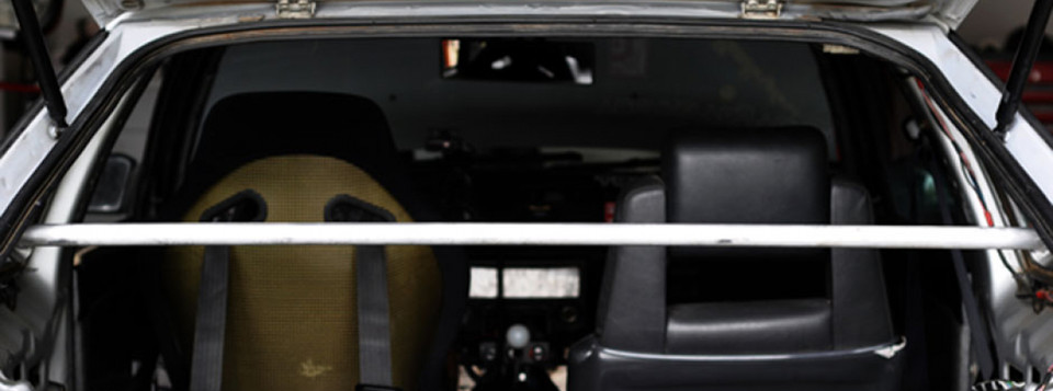 Hatch Bar for AE86 Corolla