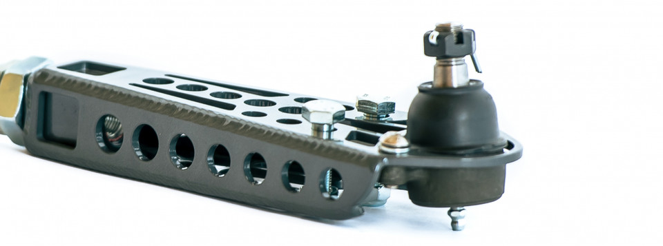 Front Lower Control Arms (S30 – 240Z / 260Z / 280Z) - Techno Toy